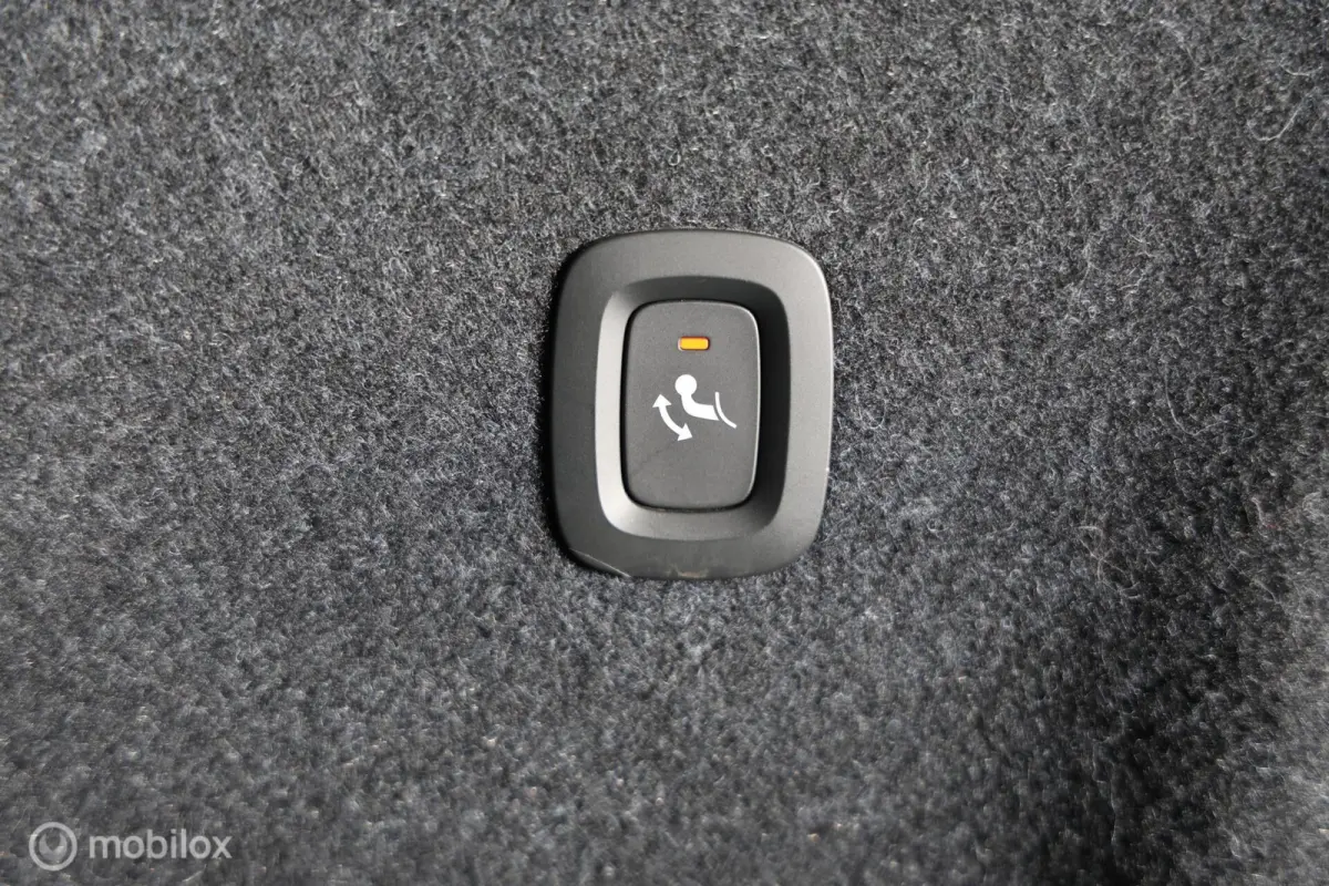 1.5 T5 Plug-in hybrid Ultimate Dark - Pano - Elektrische trekhaak - Stuur/stoelverwarming