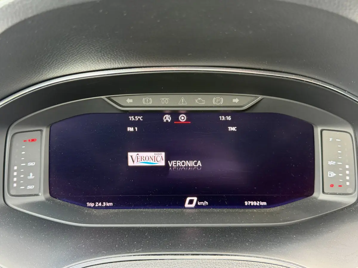 1.0 TSI 116PK Xcellence Bus. Intense, Trekhaak, Camera, CarPlay