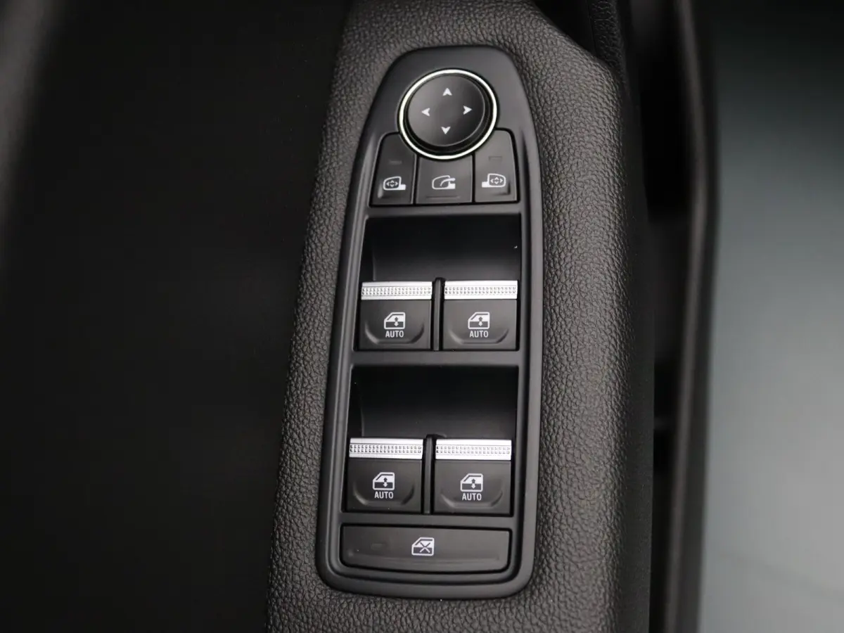 100pk TCe Intens Apple Carplay/Android Auto | Climate