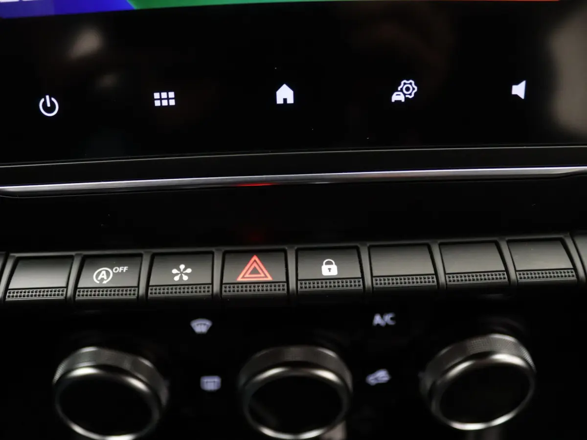 100pk TCe Intens Apple Carplay/Android Auto | Climate