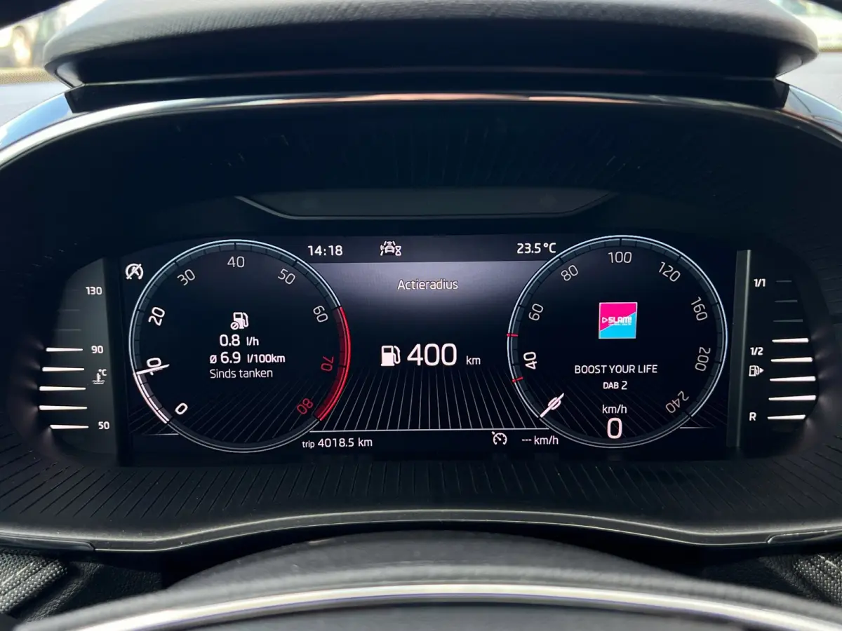 1.0TSI|Virtual dash|Cruise|LED|PDC|PANO|Carplay