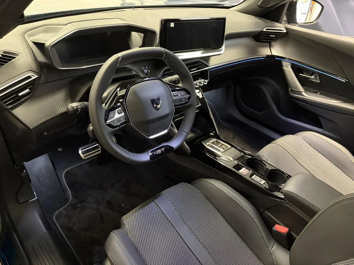 1.2 Hybrid 145 GT | Camera | Adaptieve Cruise Control | Navigatie | Apple CarPlay/Android Auto