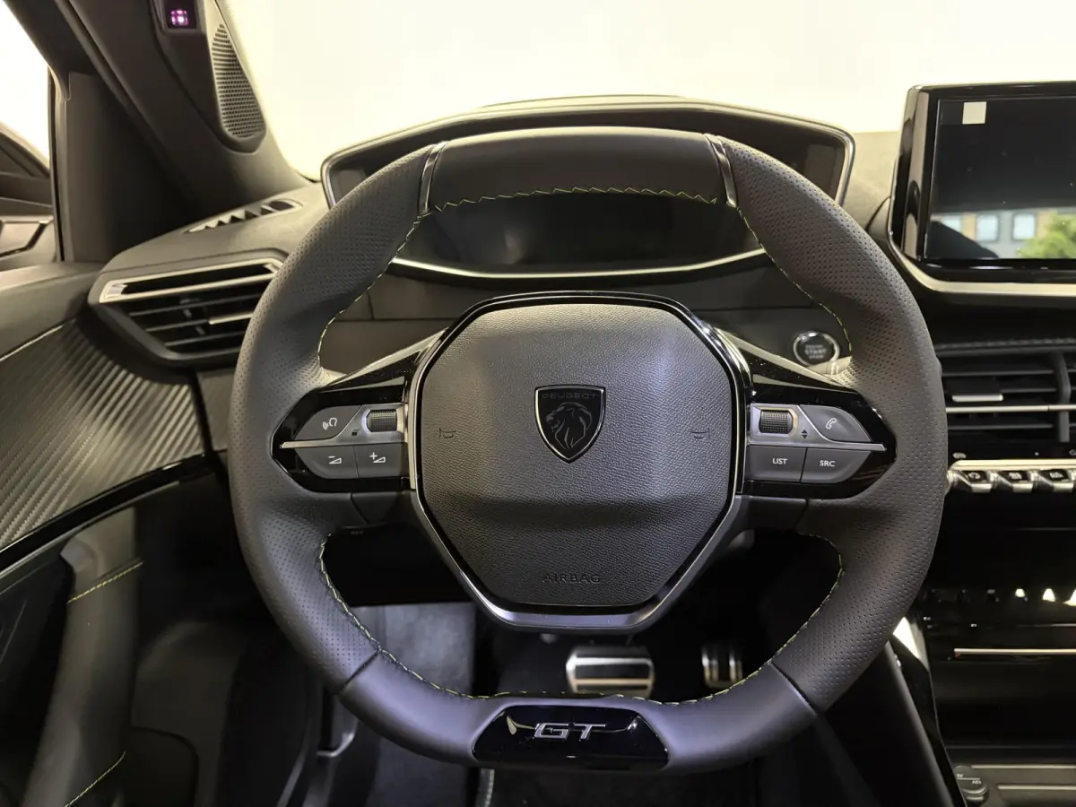 1.2 Hybrid 145 GT | Camera | Adaptieve Cruise Control | Navigatie | Apple CarPlay/Android Auto