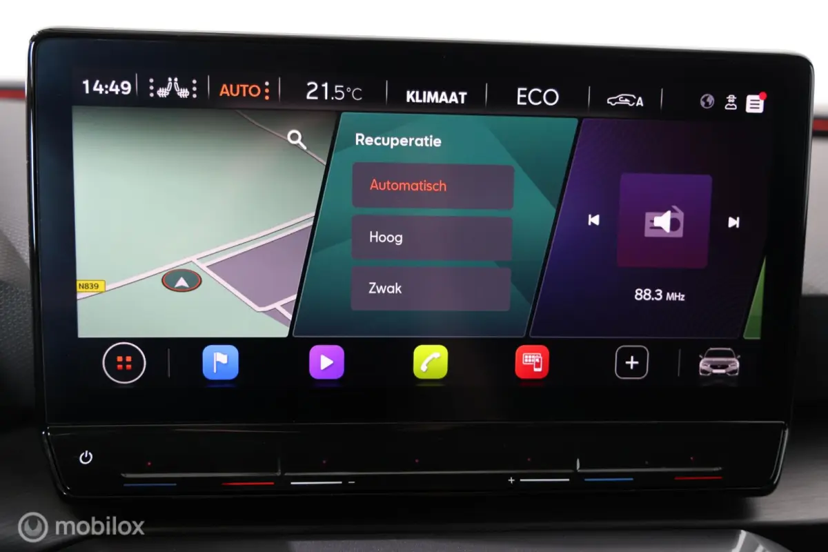 VZ 1.4 e-Hybrid Business - Trekhaak elektrisch - Carplay - Stuur/Stoelverwarming