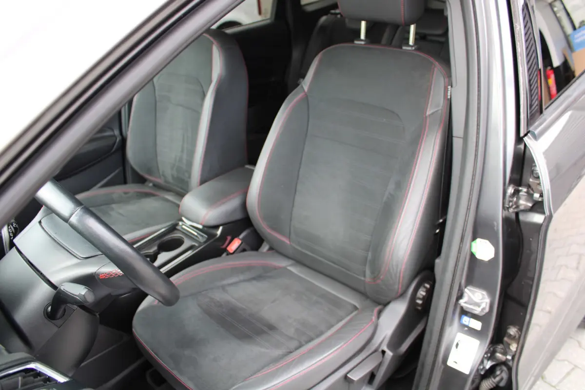 1.5 EcoBoost 150PK|ST-LINE|18''LM|CAMERA|WINTERPACK|VOLL