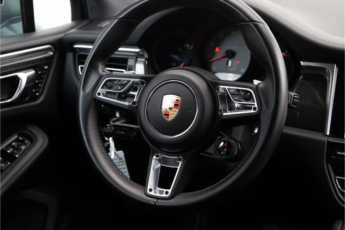 3.0 S Sport-Design, Carbon, Bose, Sportuitlaat, Sport-Chrono, 354pk