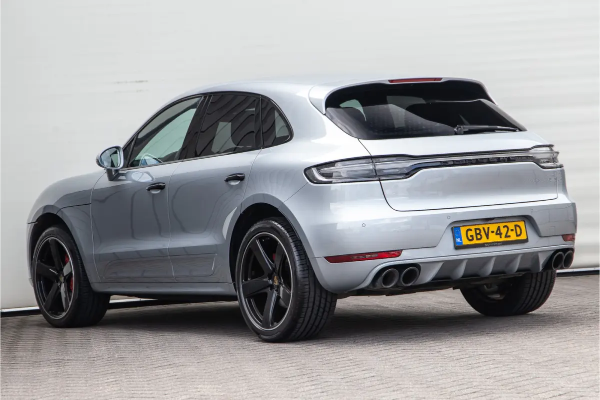 3.0 S Sport-Design, Carbon, Bose, Sportuitlaat, Sport-Chrono, 354pk