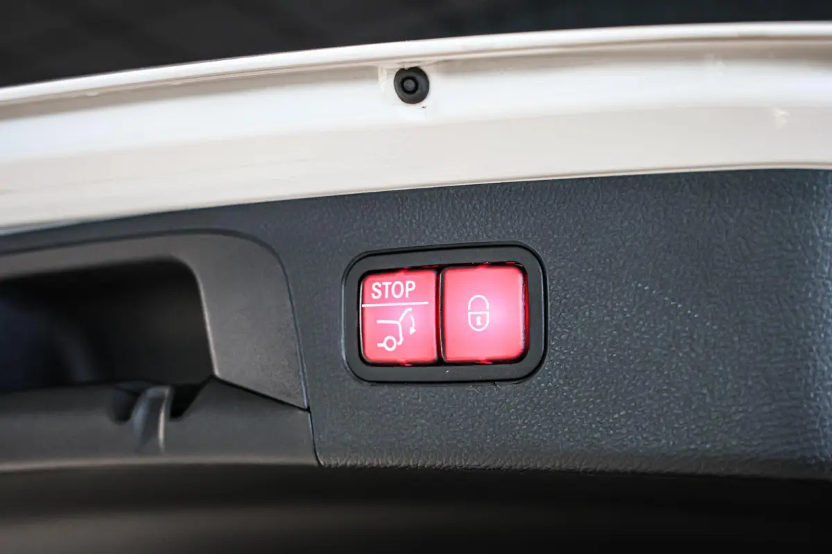 350e 4MATIC AMG Premium Plus|Pano|verkoeling|Trekhaak|Leder