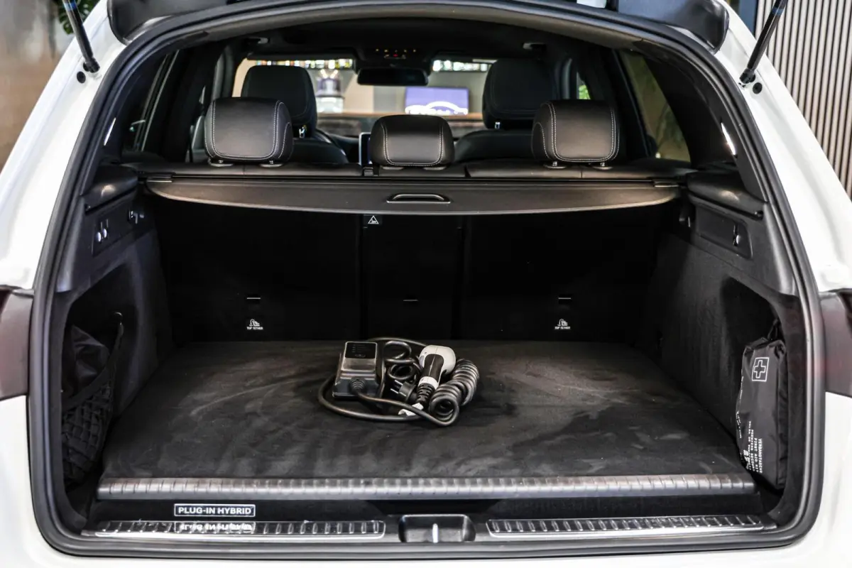 350e 4MATIC AMG Premium Plus|Pano|verkoeling|Trekhaak|Leder