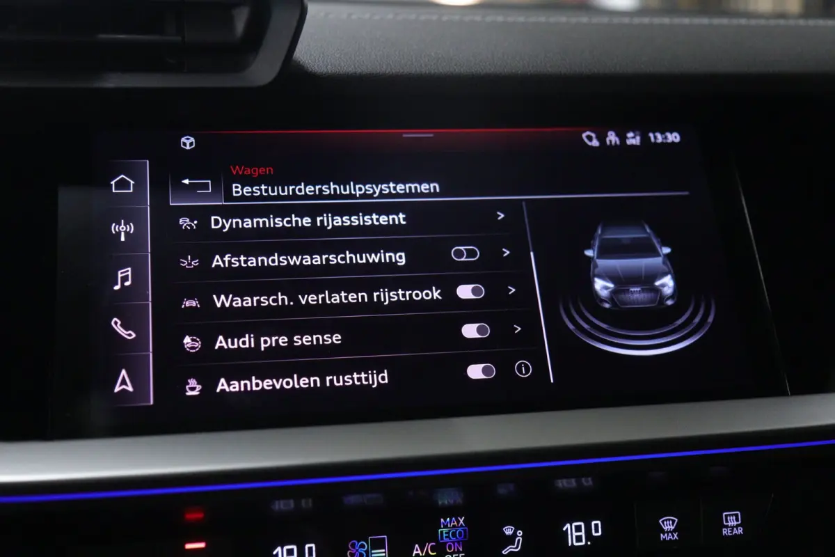 45 TFSI e S edition Competition PANO/CARPLAY/ACC/KEYLESS/VOL