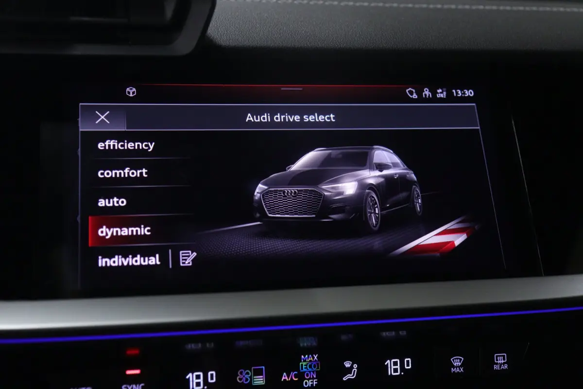 45 TFSI e S edition Competition PANO/CARPLAY/ACC/KEYLESS/VOL