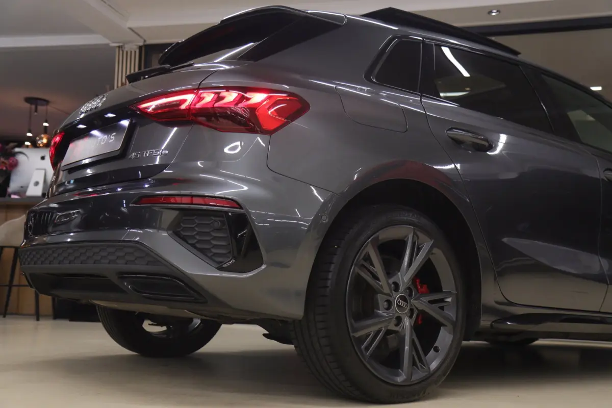 45 TFSI e S edition Competition PANO/CARPLAY/ACC/KEYLESS/VOL