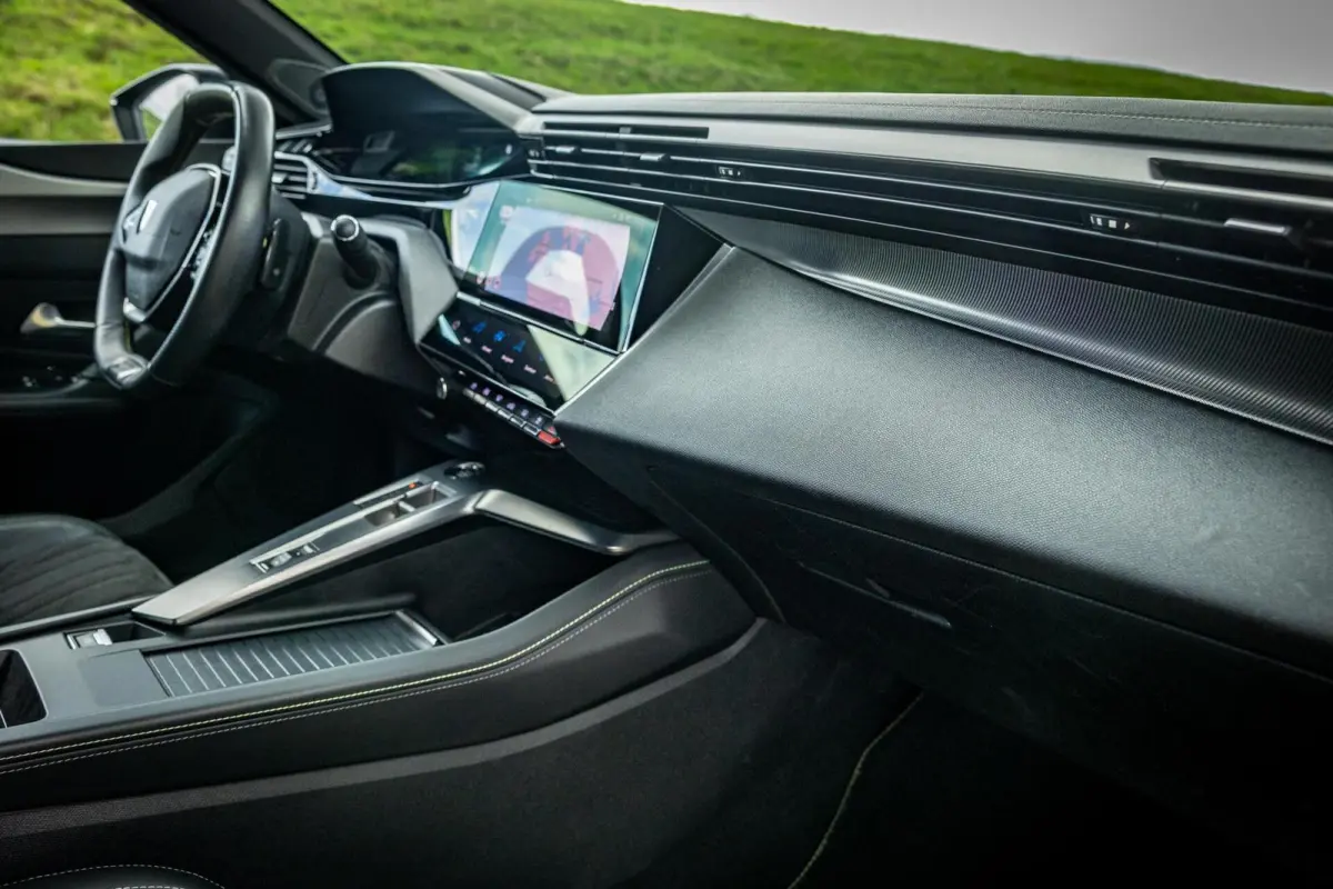 1.2 PureTech GT-Line |Nap |Virtual |Camera