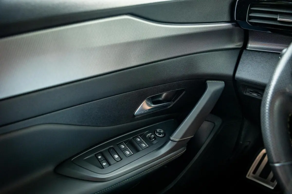 1.2 PureTech GT-Line |Nap |Virtual |Camera