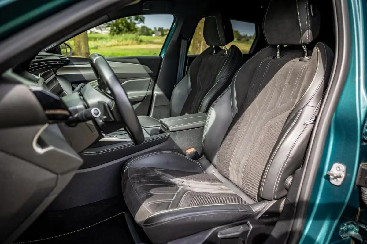 1.2 PureTech GT-Line |Nap |Virtual |Camera