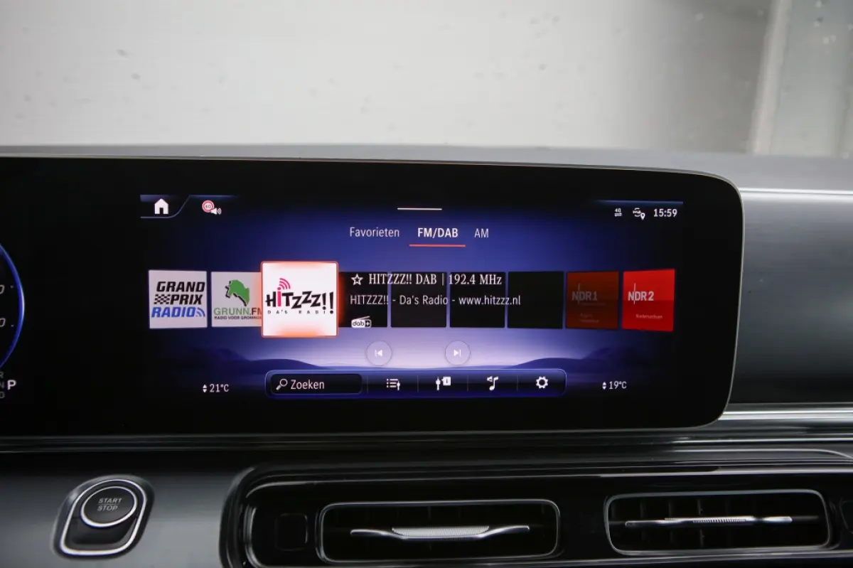 300 L2 Avant. 90 kWh dubbele schuifd.