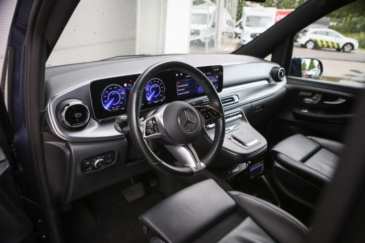 300 L2 Avant. 90 kWh dubbele schuifd.