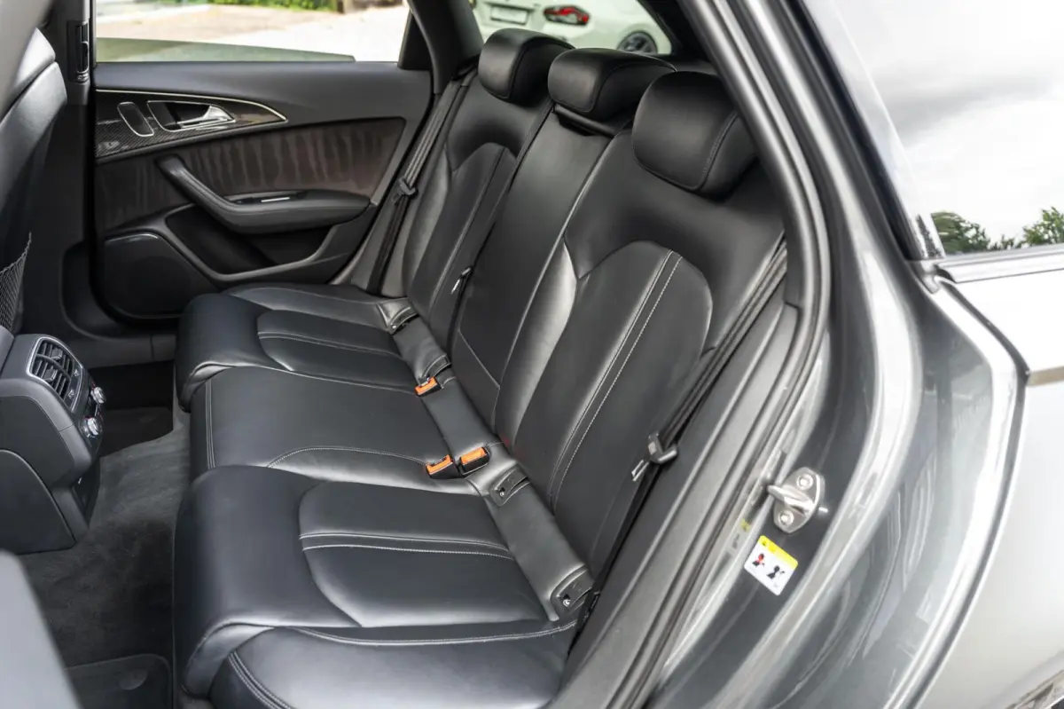 4.0 TFSI RS 6 quattro Pano Milltek Bose