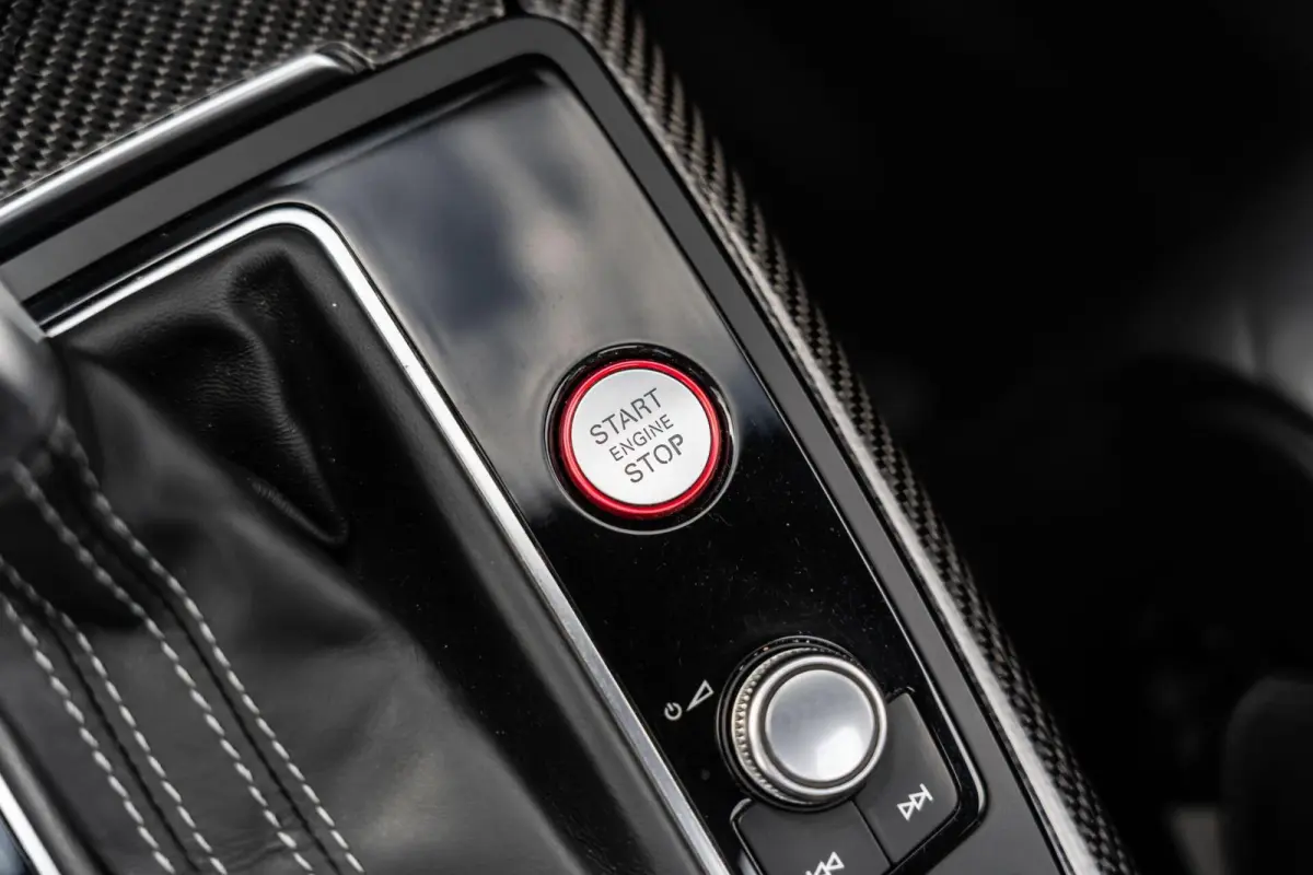 4.0 TFSI RS 6 quattro Pano Milltek Bose