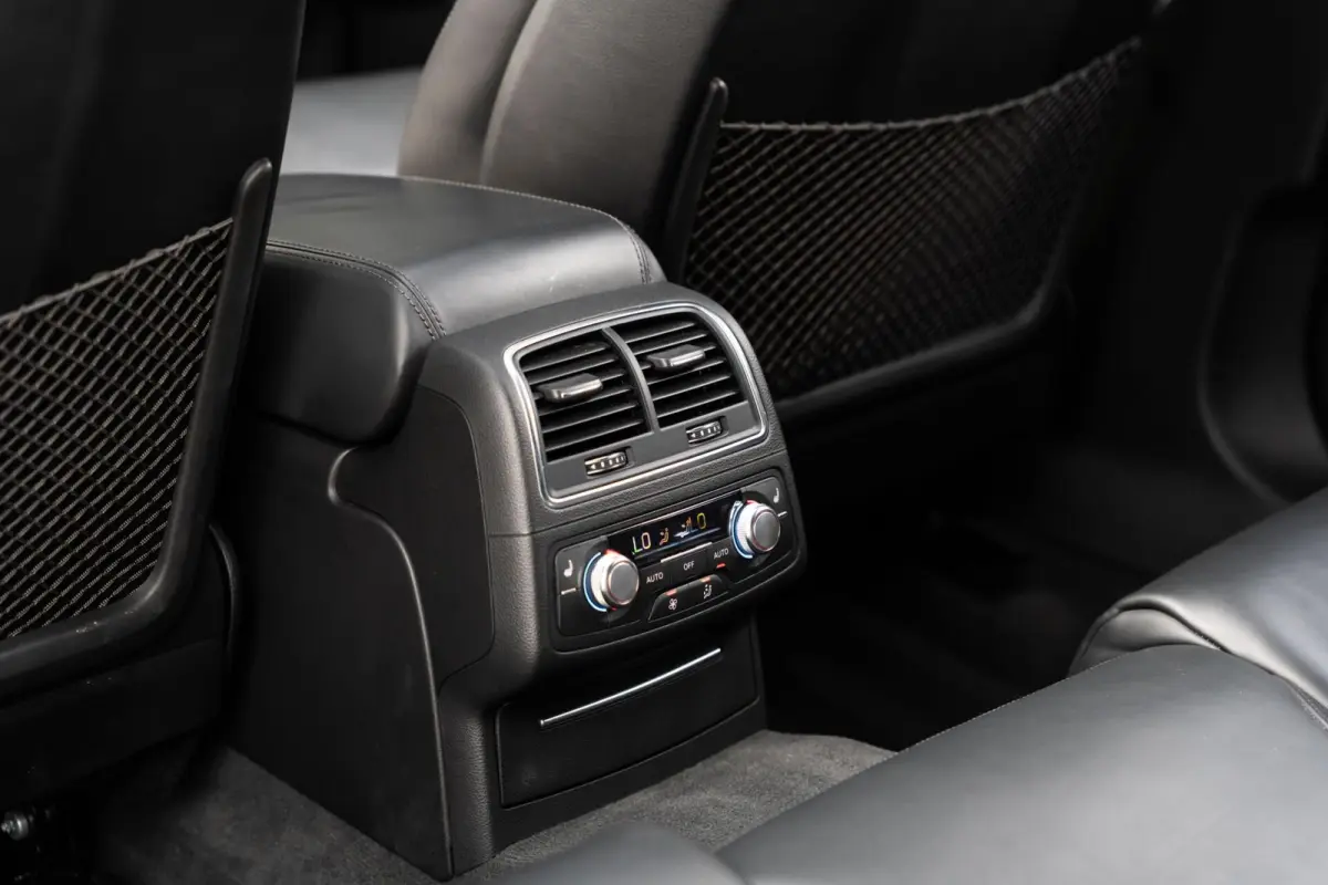 4.0 TFSI RS 6 quattro Pano Milltek Bose