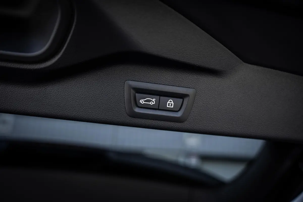 xDrive45e M-Sport Dravitgrau|BTW|Pano|Laser|Elek-Trekhaak|Memory|Winterpakket