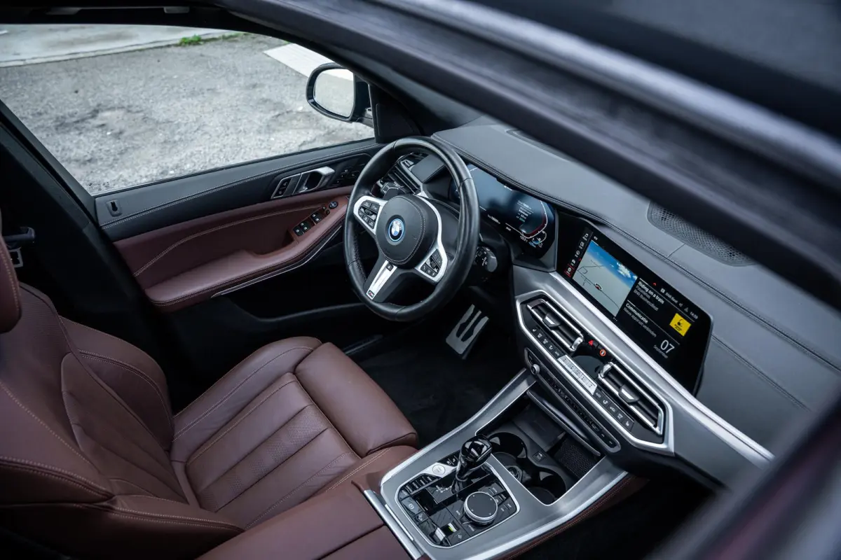 xDrive45e M-Sport Dravitgrau|BTW|Pano|Laser|Elek-Trekhaak|Memory|Winterpakket