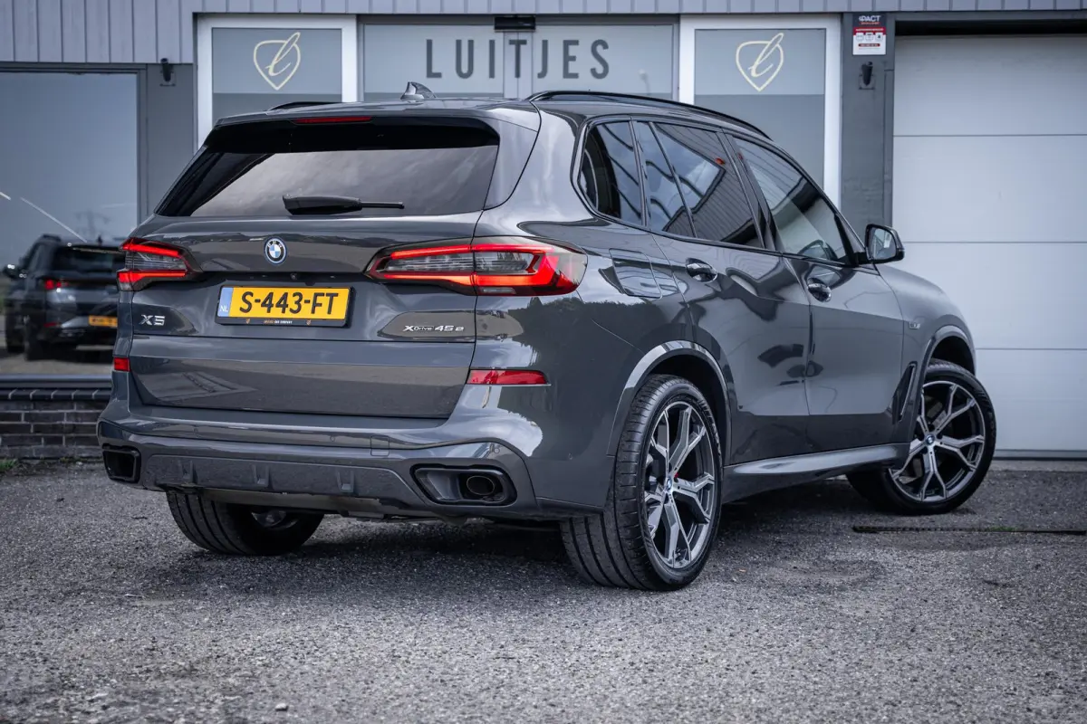 xDrive45e M-Sport Dravitgrau|BTW|Pano|Laser|Elek-Trekhaak|Memory|Winterpakket