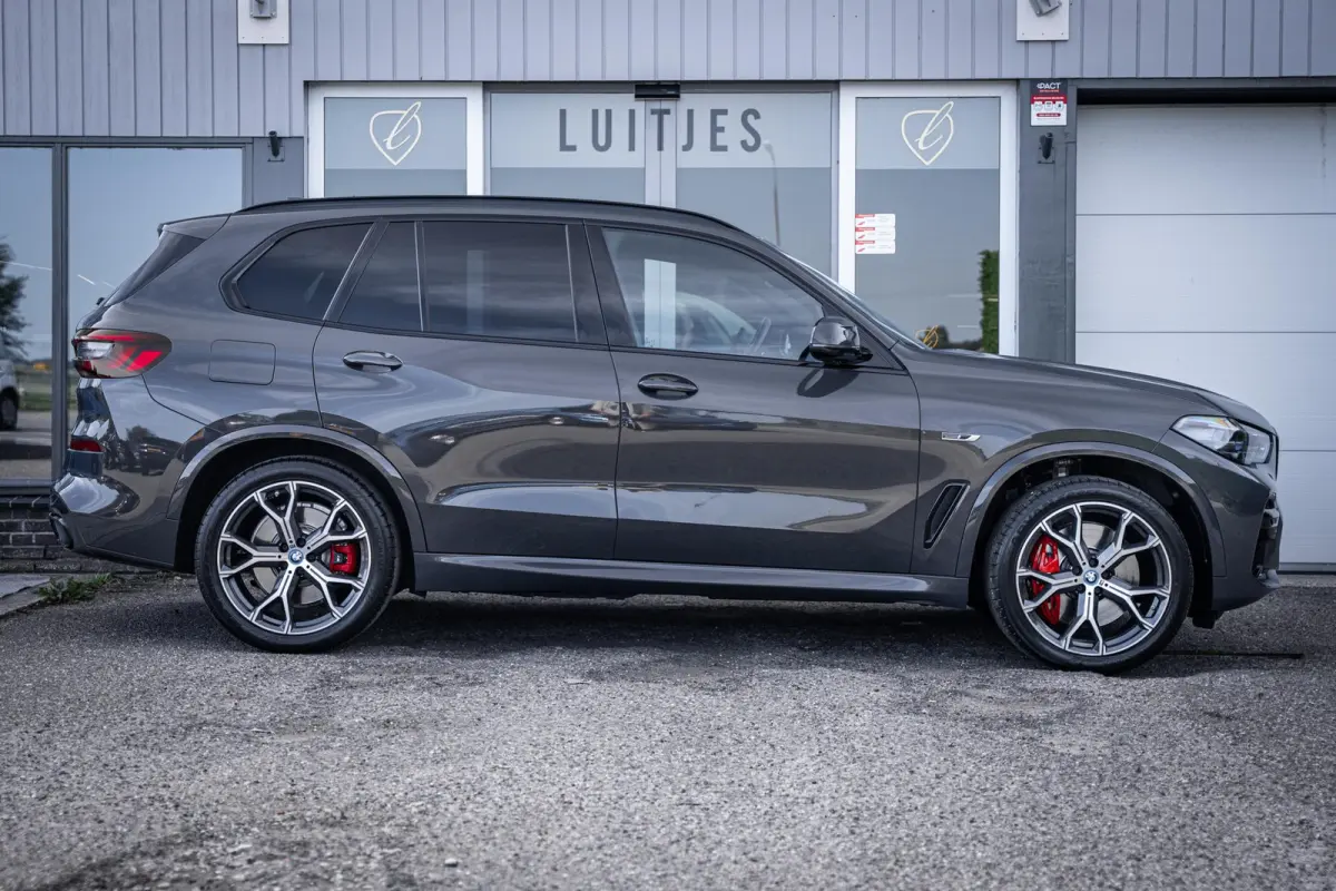 xDrive45e M-Sport Dravitgrau|BTW|Pano|Laser|Elek-Trekhaak|Memory|Winterpakket