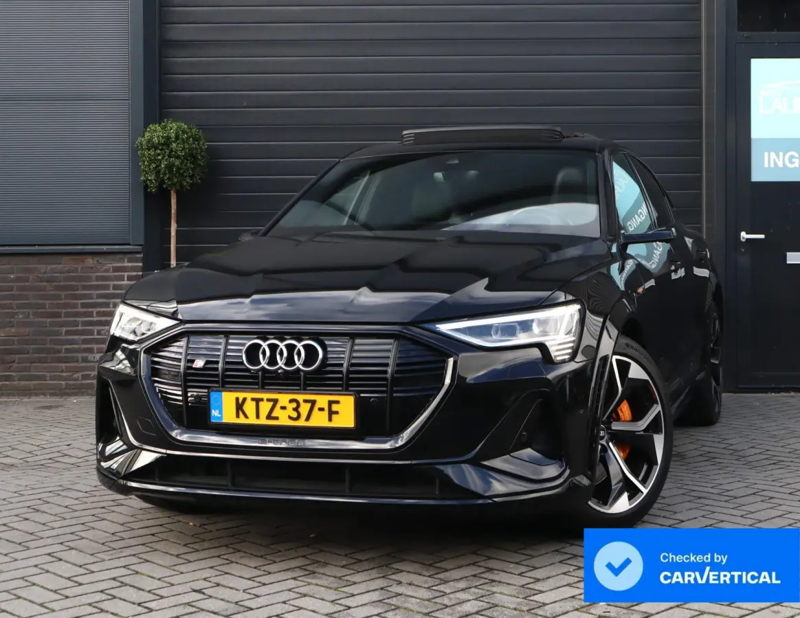 S quattro 95 kWh | Pano | 360 graden | RS sportstoelen | Digitale buitenspiegels