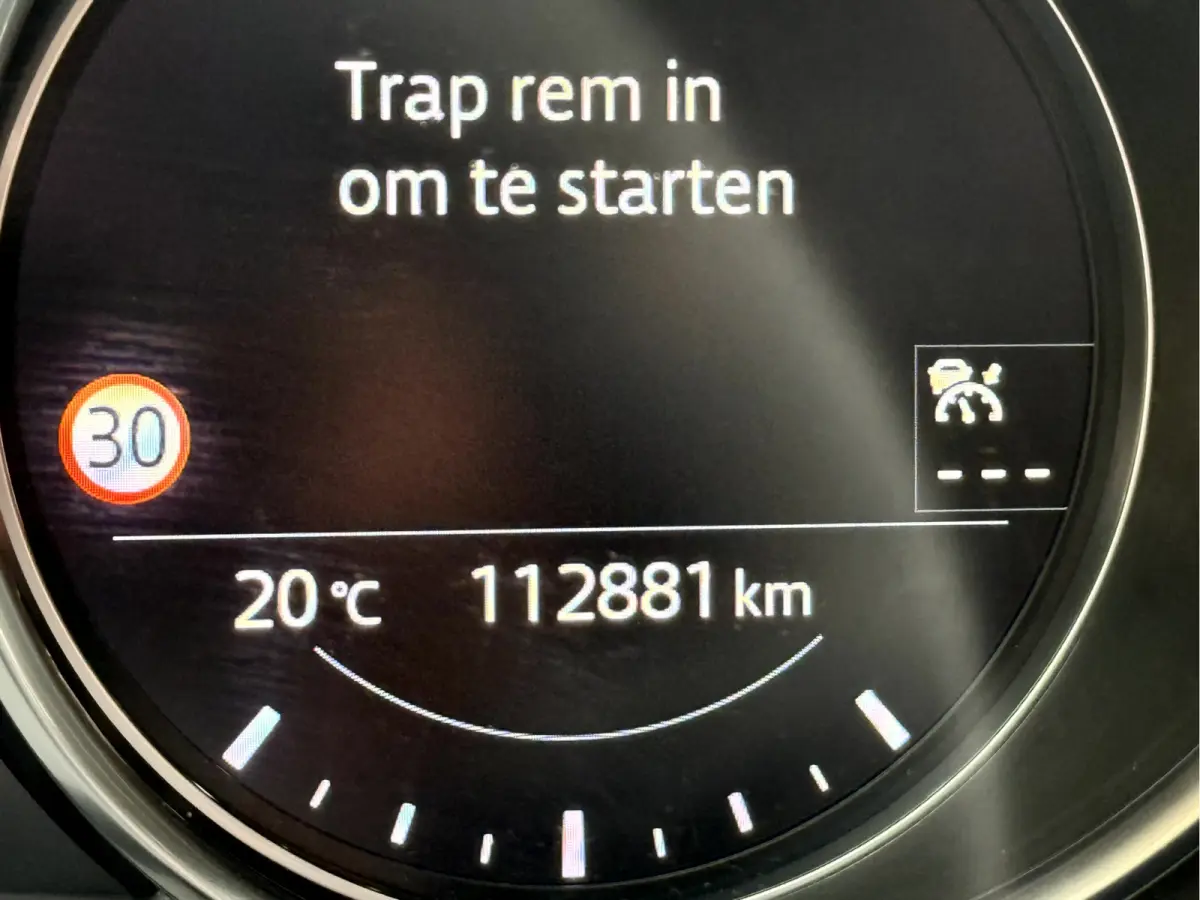 2.0 SkyActiv-G 165 Business Camera, Stoel/Stuurverwarming, App Connect etc..