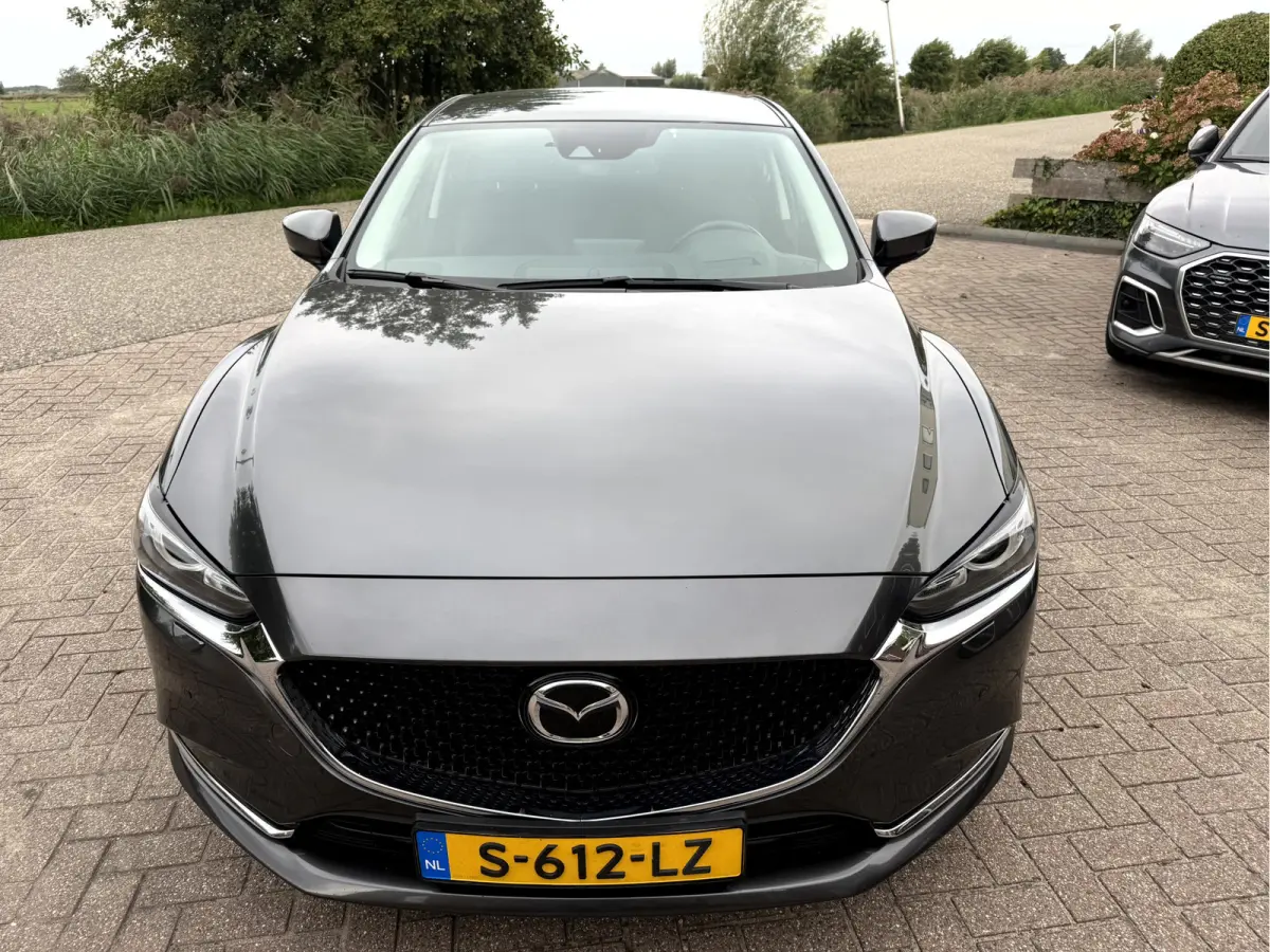 2.0 SkyActiv-G 165 Business Camera, Stoel/Stuurverwarming, App Connect etc..