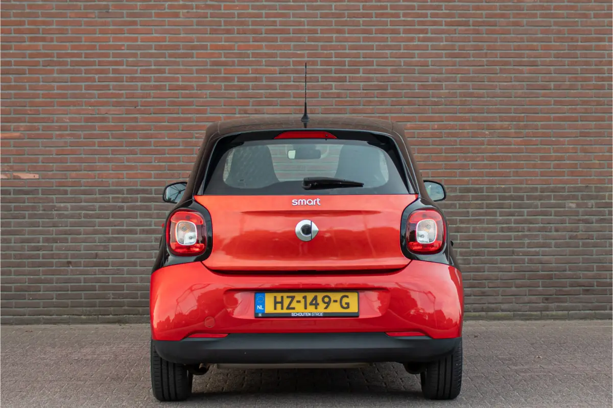 1.0 Passion **RIJKLAAR**, 2e eigenaar, Climate control, Bluetooth, Cruise control, LED.