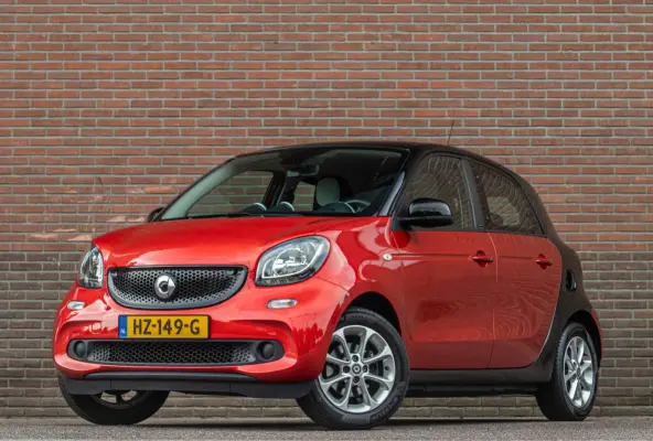 1.0 Passion **RIJKLAAR**, 2e eigenaar, Climate control, Bluetooth, Cruise control, LED.