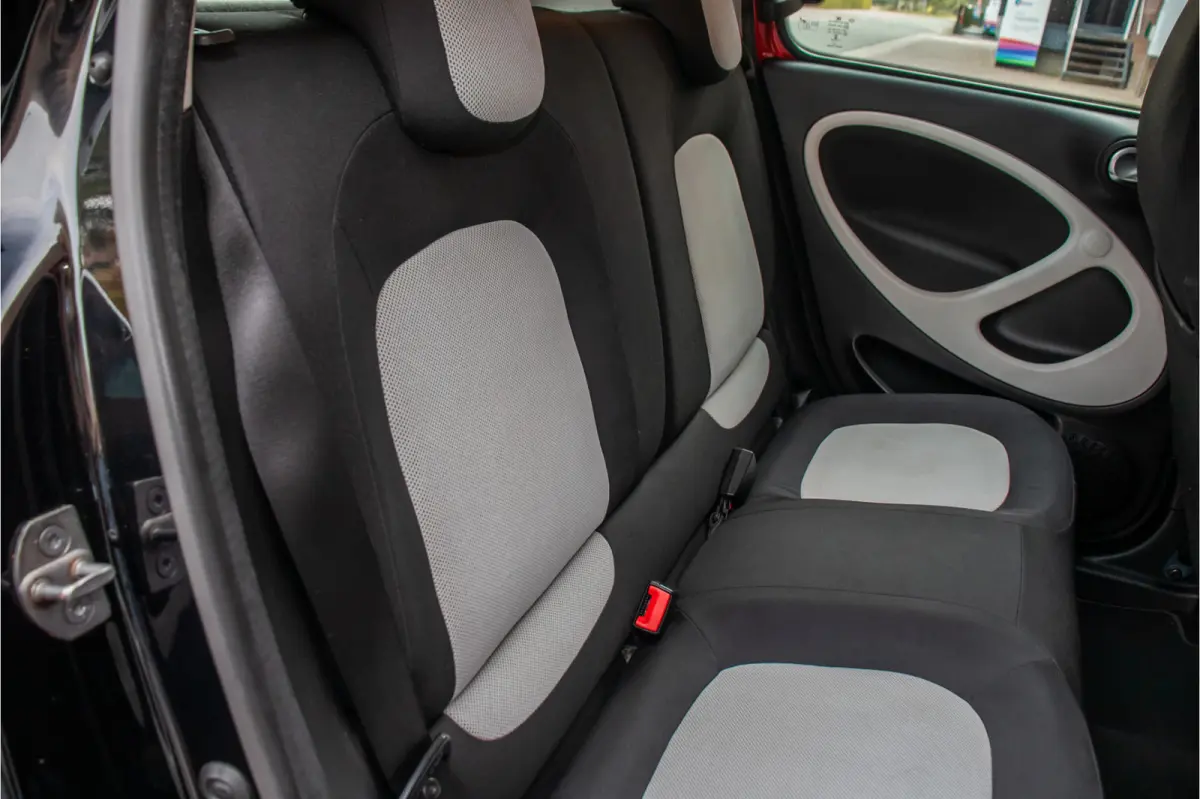 1.0 Passion **RIJKLAAR**, 2e eigenaar, Climate control, Bluetooth, Cruise control, LED.