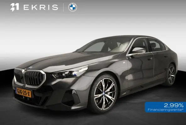 eDrive40 | M-Sportpakket | LED | HUD | Active cruise | Trekhaak | Panoramadak | Comfortzetels | DAB | Harman-kardon sound | Alu 20 inch