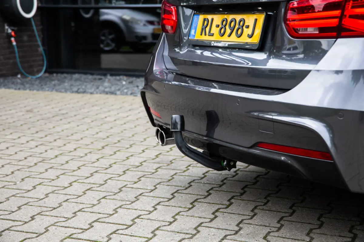 320i High Executive M-Sport , Leder, Trekhaak, Stoelverwarming, Carplay