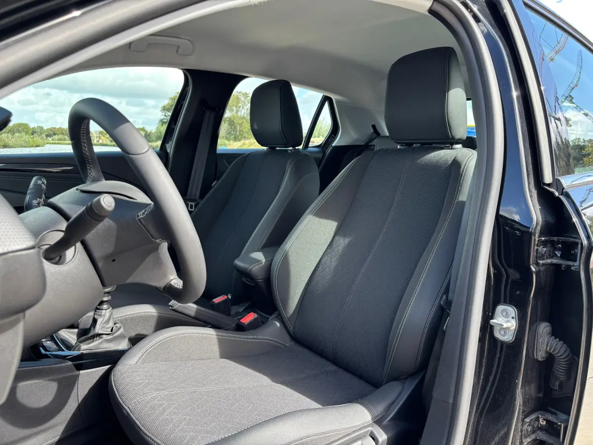 1.2 Elegance Diamond Black- 2022 - Cruise Control/Airco/Apple CarPlay - Luxe & Comfortabel