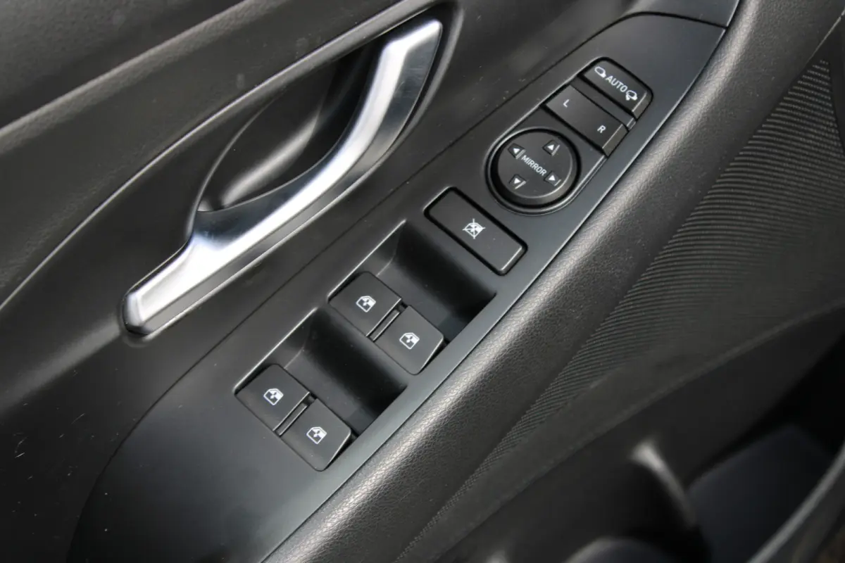 1.0 T-GDi MHEV Comfort