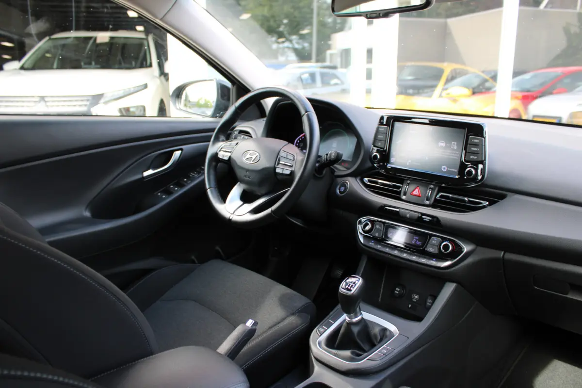 1.0 T-GDi MHEV Comfort