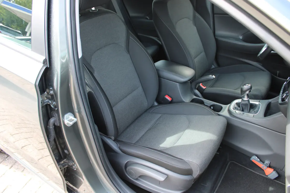 1.0 T-GDi MHEV Comfort