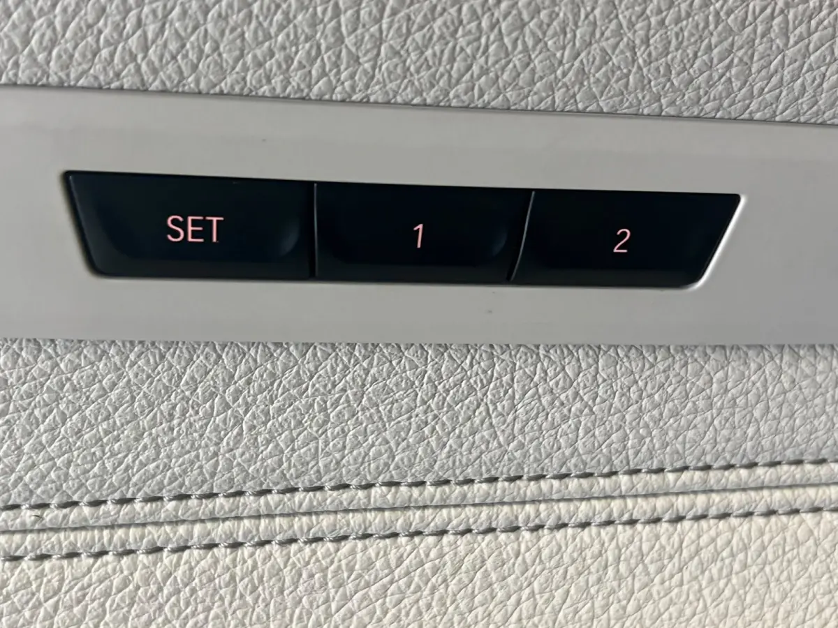 520d High Executive / Pano / HUD / ACC