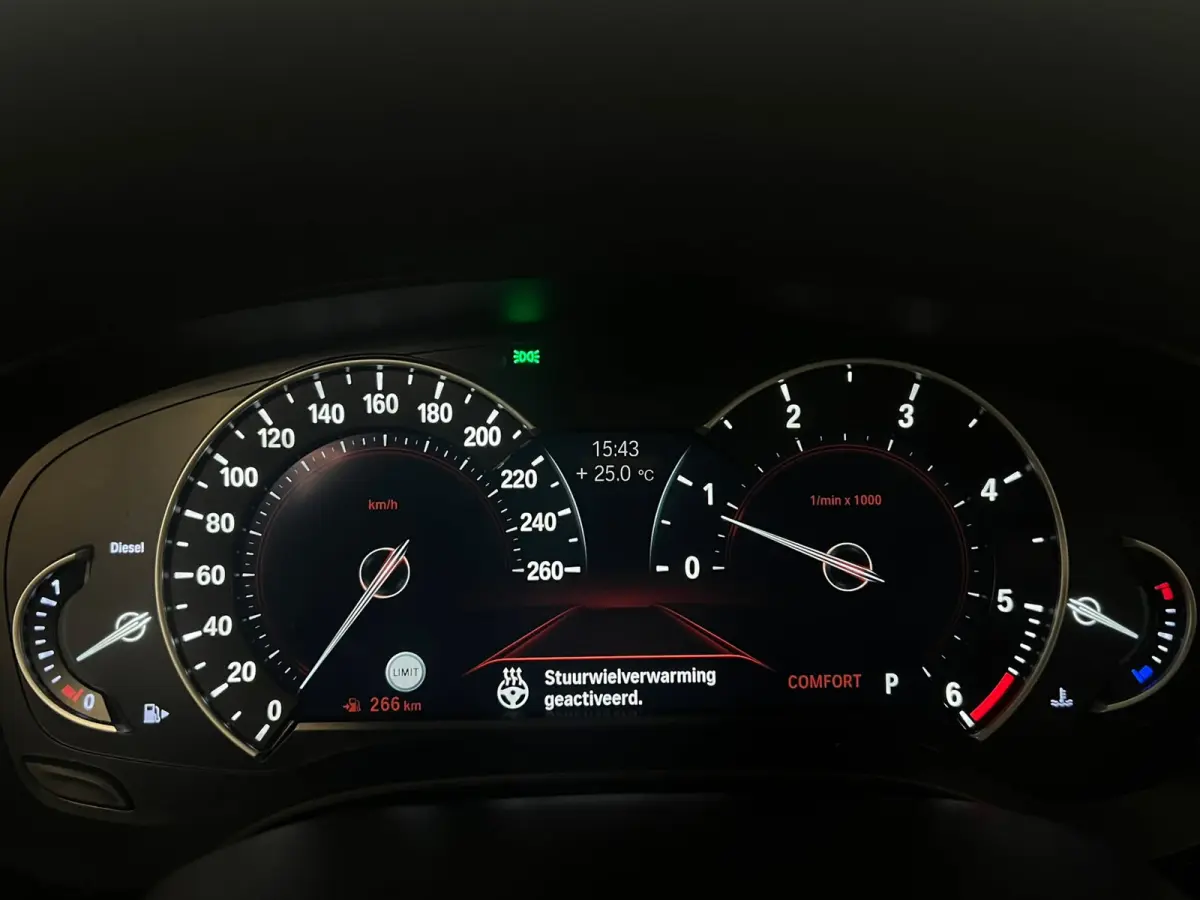 520d High Executive / Pano / HUD / ACC