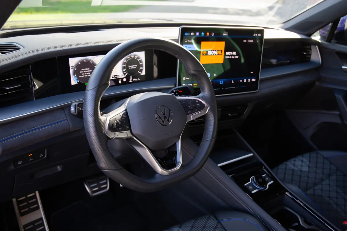 1.5 eTSI MHEV R-Line Edition 7p , Adap. cruise, Head-up display, 360°camera,