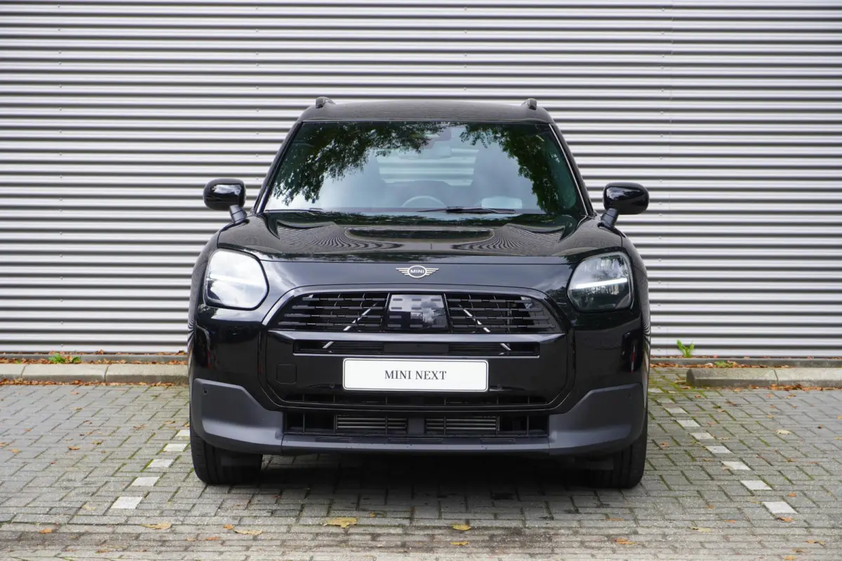 C | Black Multitone | Extra getint glas | Driving Assistant | MINI Head-Up Display | Parking Assistant