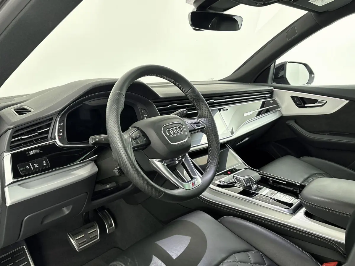 60 TFSI e quattro Competition 462 PK | S-line | Automaat | Camera | Panoramadak | Bang & Olufsen Premium 3D | Cruise Control | Stoelverwarming | Virtual Cockpit | HD LED Matrix | Lichtmetale