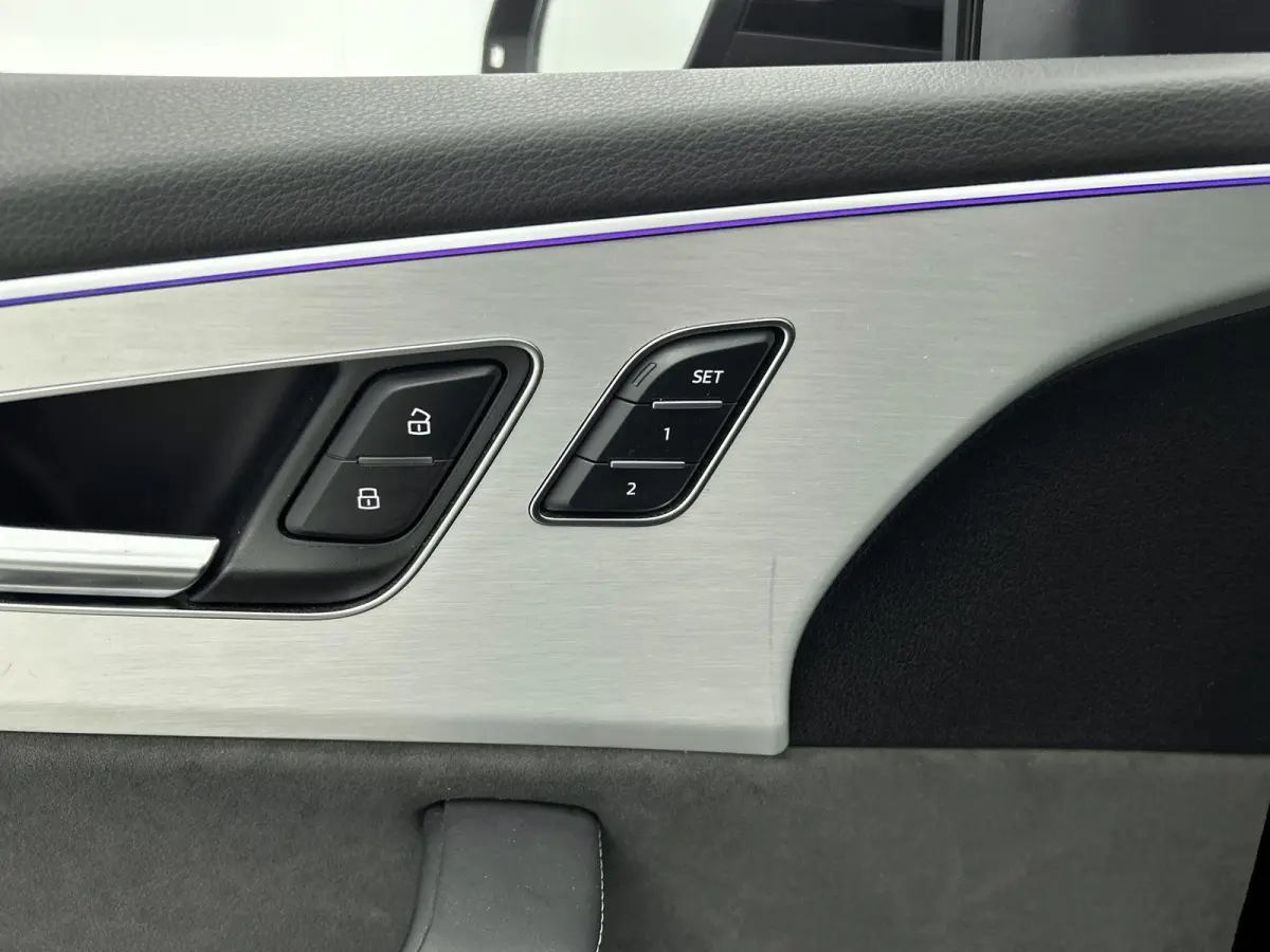 60 TFSI e quattro Competition 462 PK | S-line | Automaat | Camera | Panoramadak | Bang & Olufsen Premium 3D | Cruise Control | Stoelverwarming | Virtual Cockpit | HD LED Matrix | Lichtmetale
