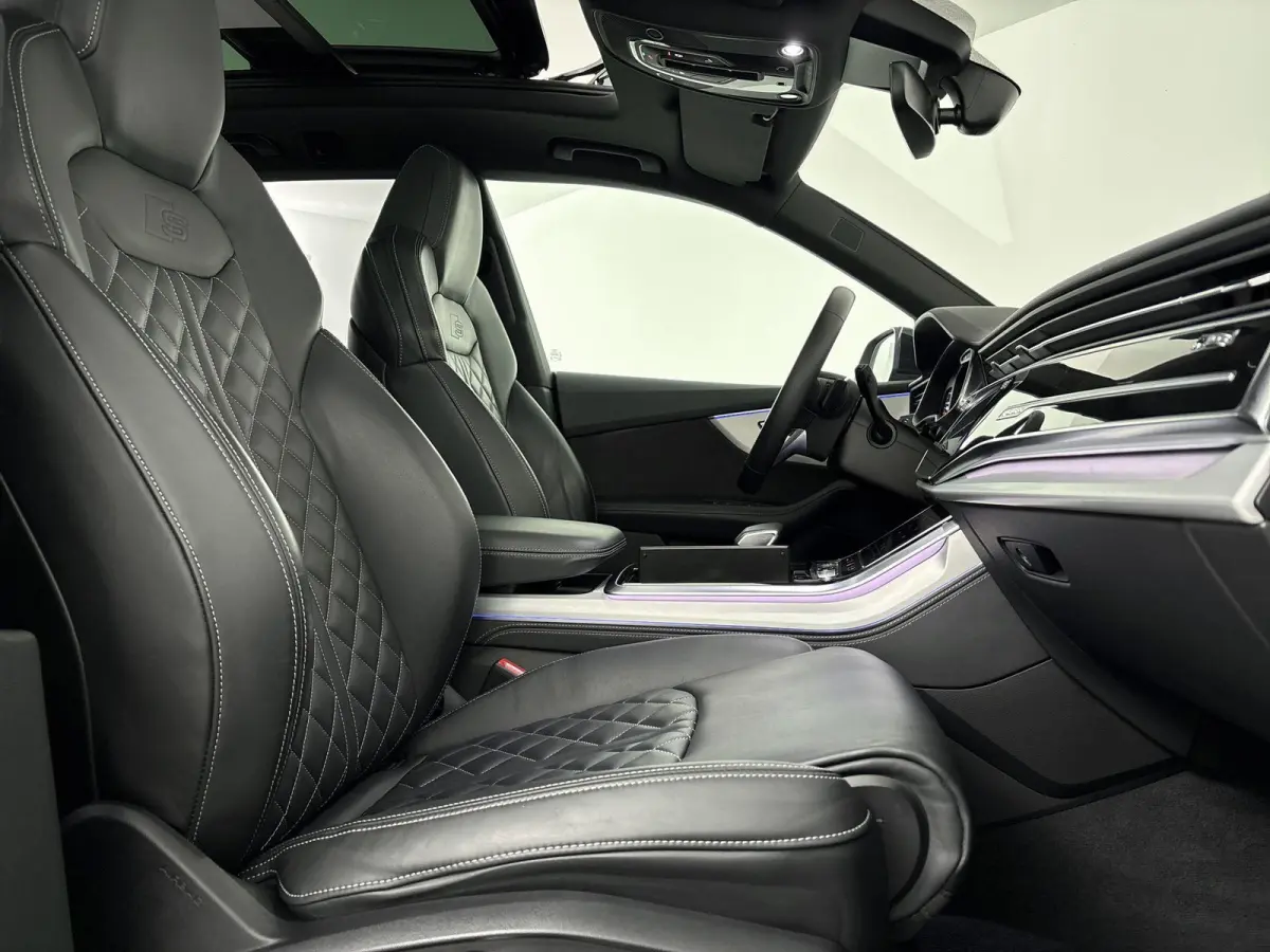 60 TFSI e quattro Competition 462 PK | S-line | Automaat | Camera | Panoramadak | Bang & Olufsen Premium 3D | Cruise Control | Stoelverwarming | Virtual Cockpit | HD LED Matrix | Lichtmetale