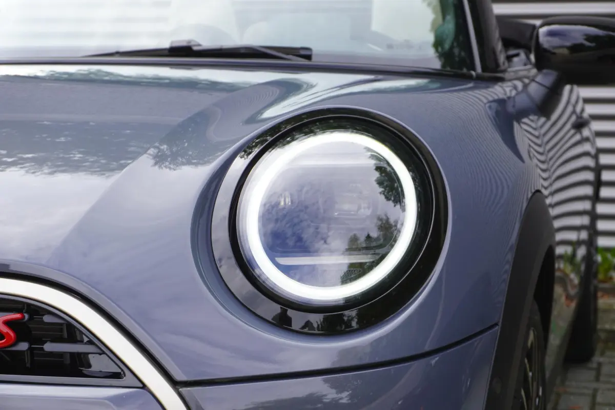 S | Pakket M | Driving Assistant | HIFI System Harman Kardon | MINI Head-Up Display | Comfort Access