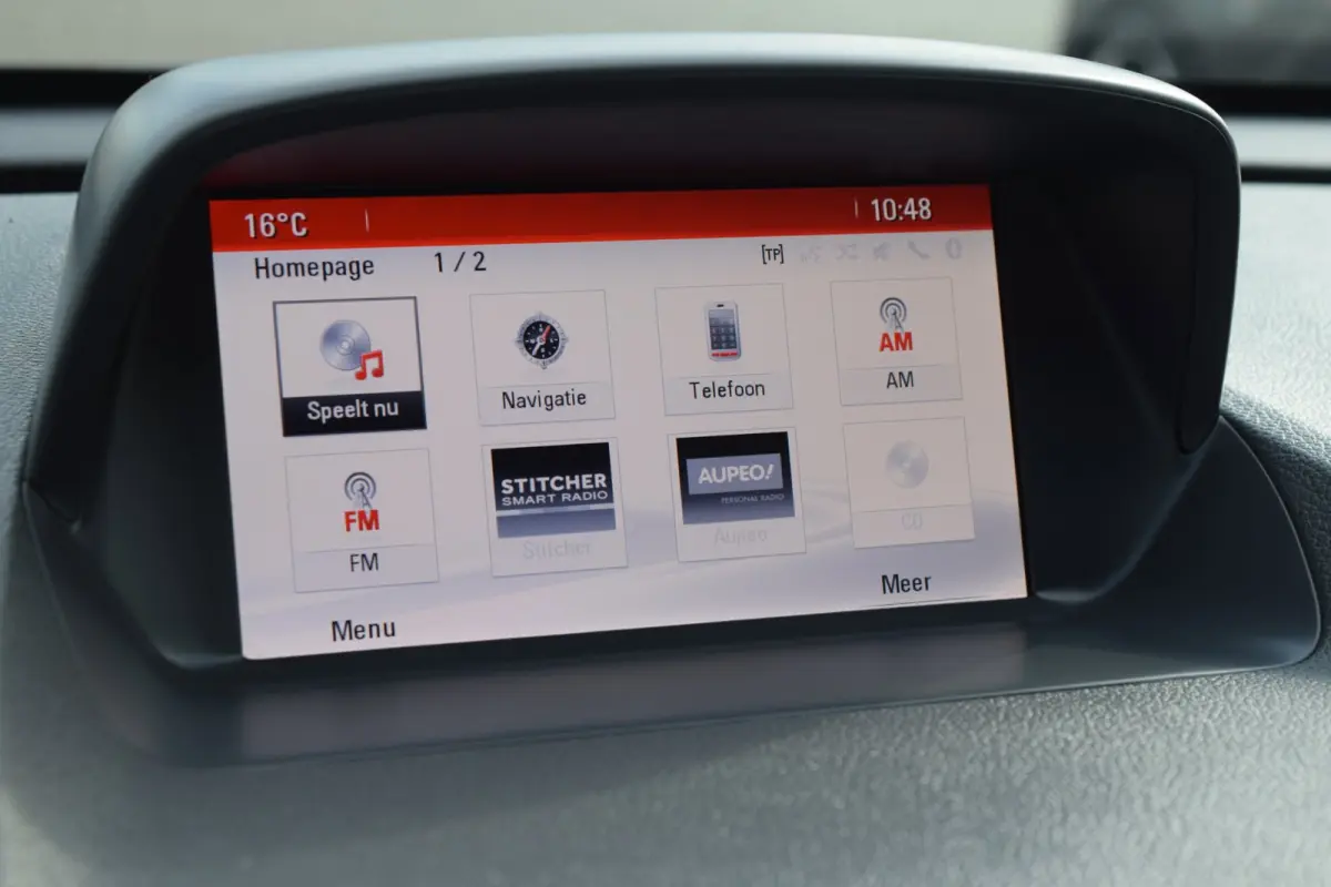 1.4 T Innovation | Automaat | ½ Leder | APK 9-2027