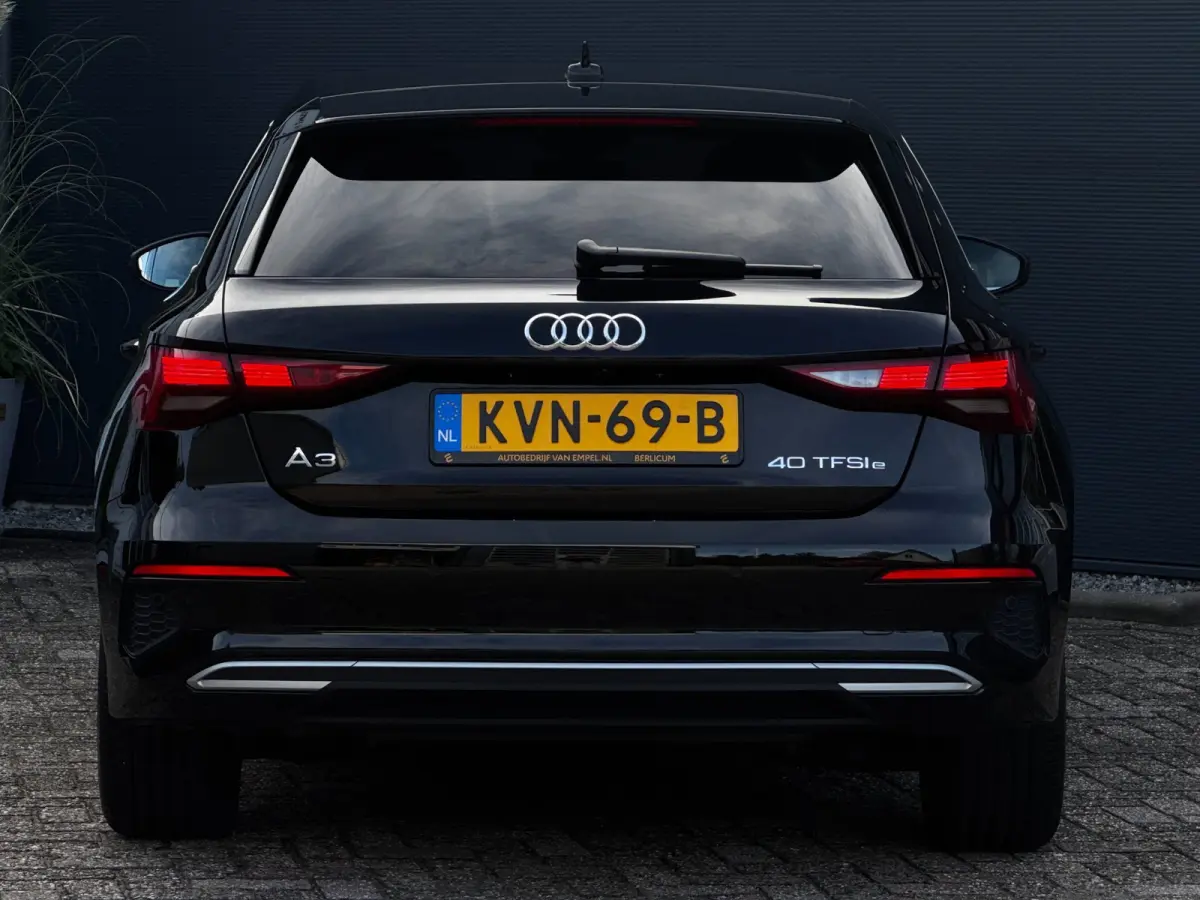 40 TFSI e 204 PK Advanced edition | 93 % SOH | Audi dealer onderhouden | Camera | Stoelverwarming